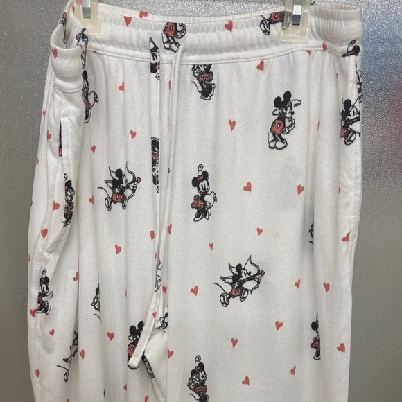 Disney Kids Pajama Set - White with Black and Red - Picture 4 of 8